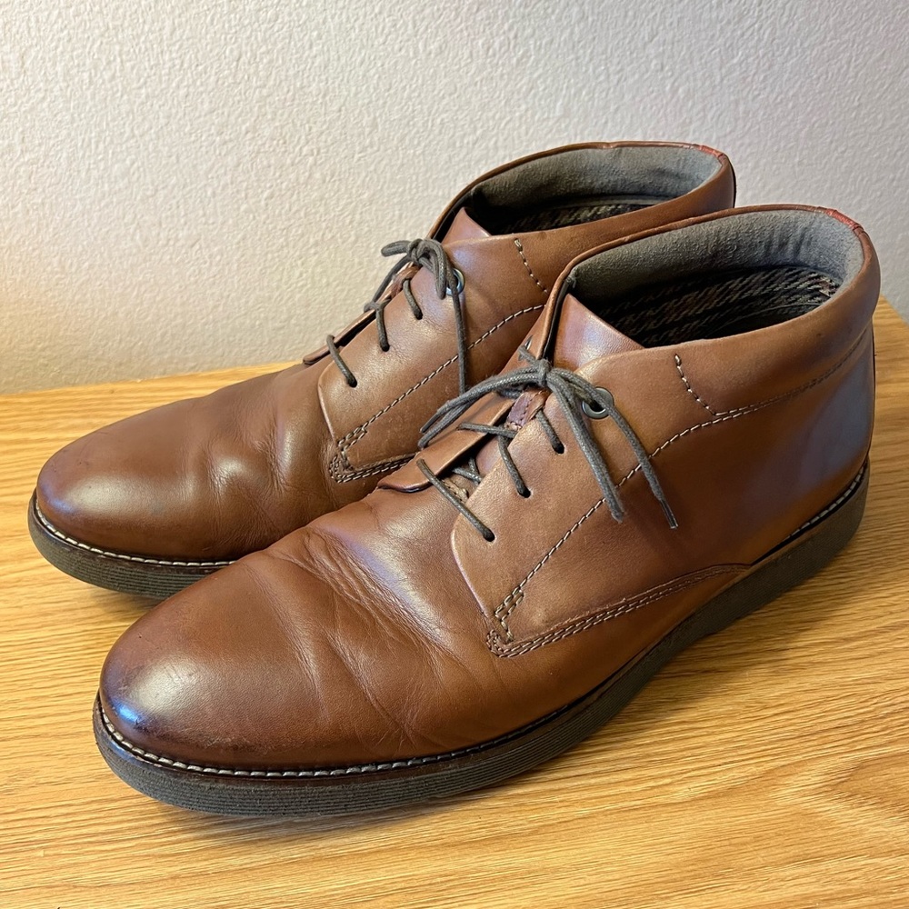 Clarks Ankle-Height Brown Leather Boots ( Men’s Size 11)
